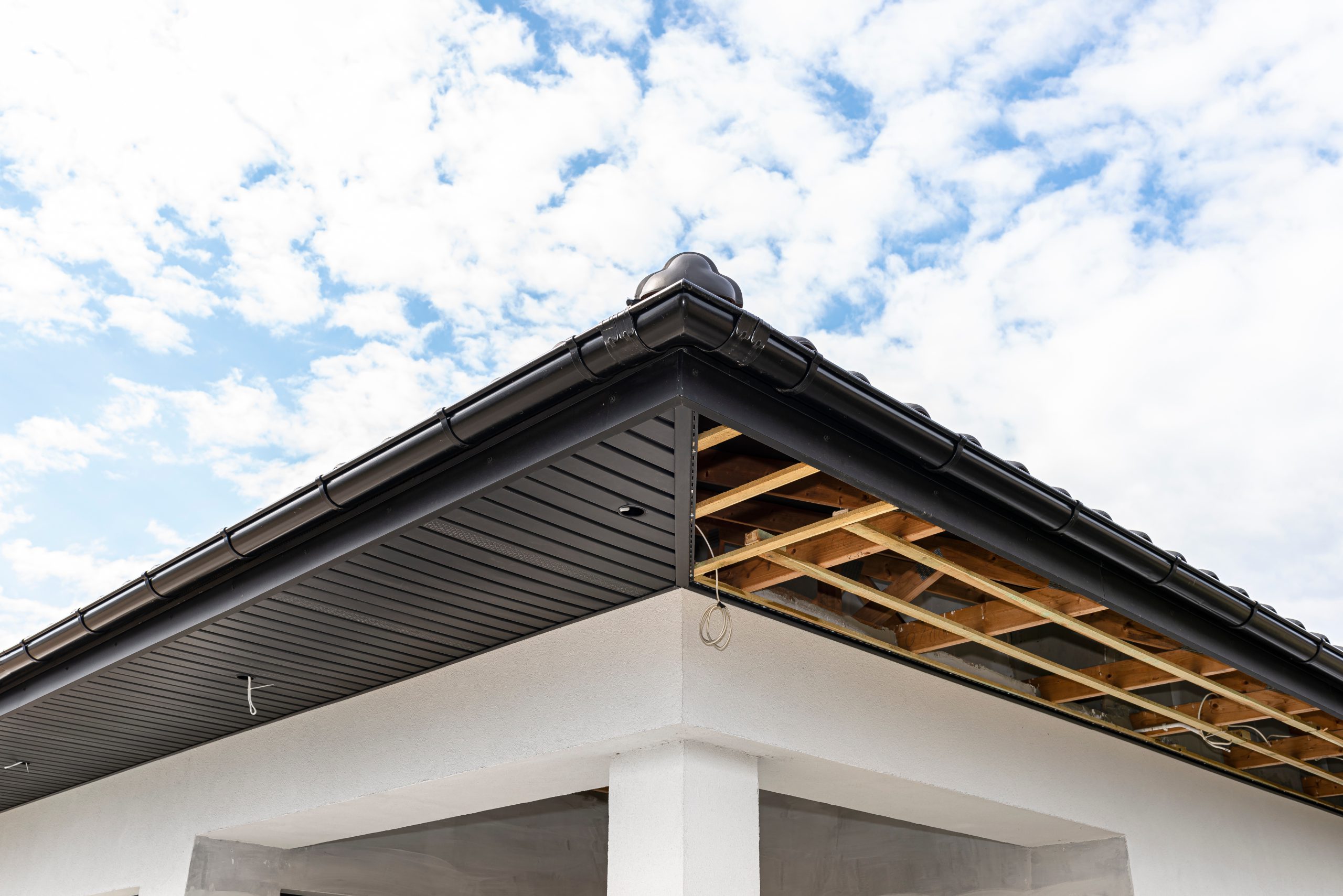 Soffit repair near me for cracked exterior trim